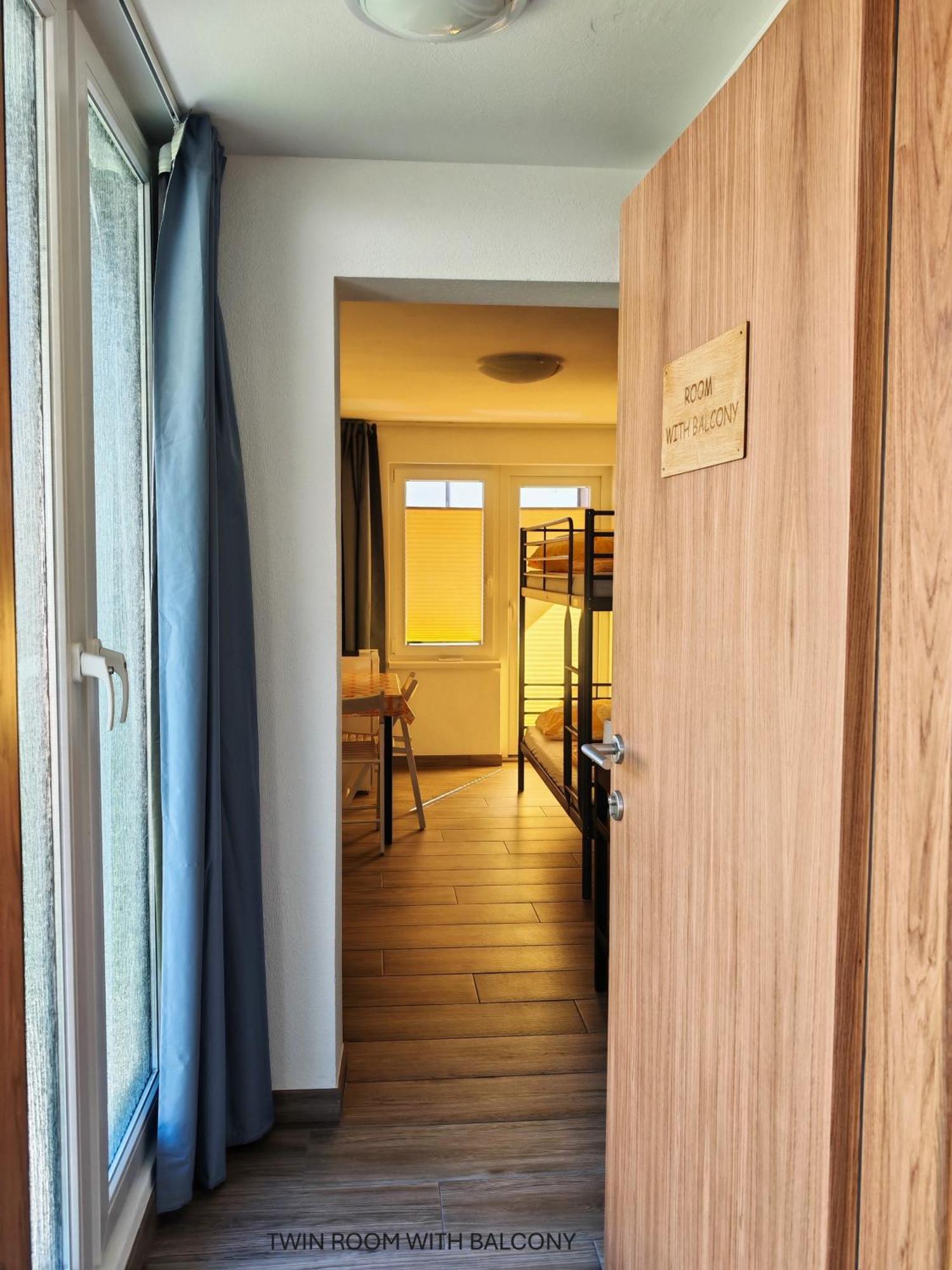 Apartment And Room Anica Tolmin Eksteriør billede