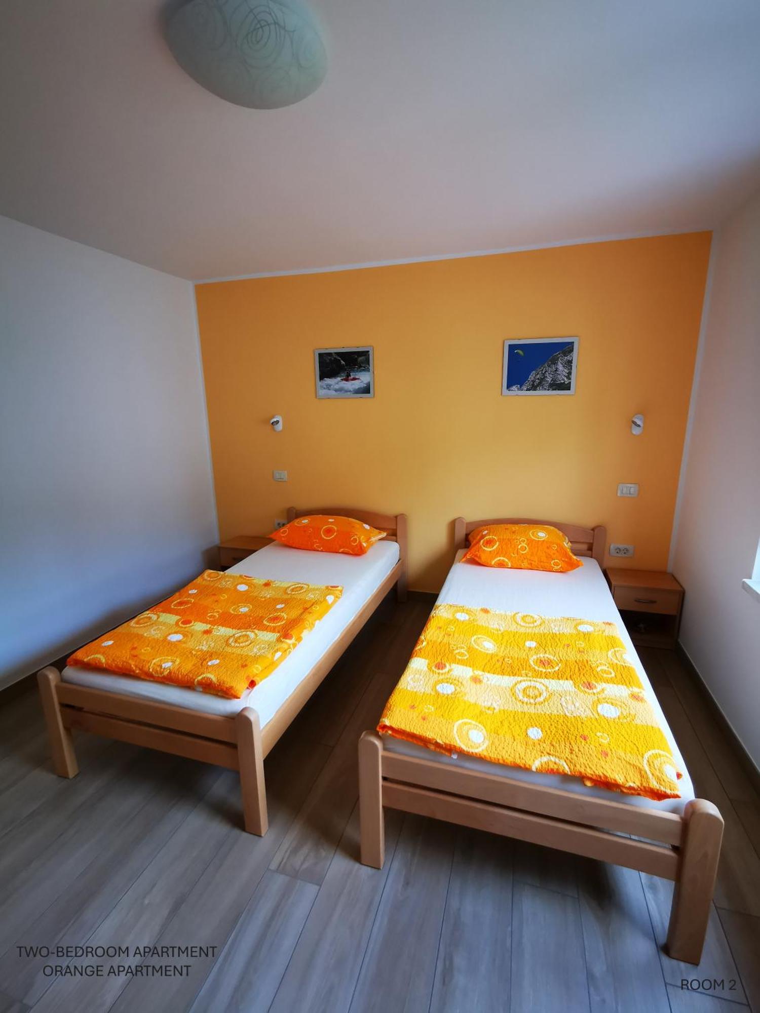 Apartment And Room Anica Tolmin Eksteriør billede